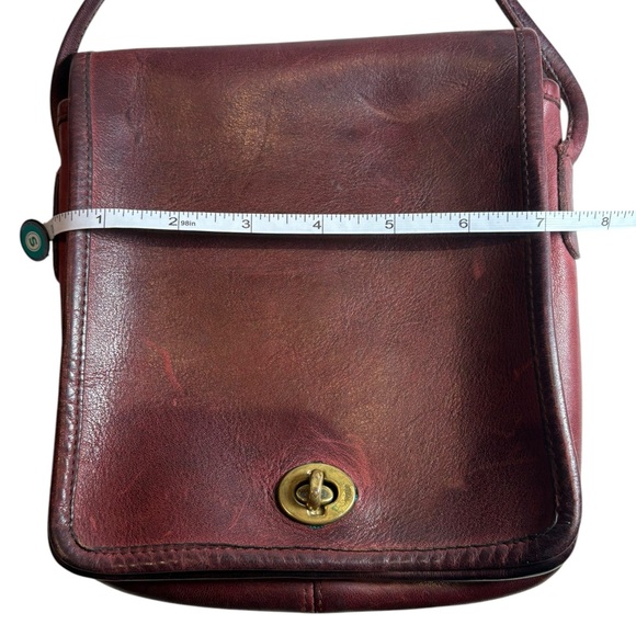 Vintage Coach Legacy Crossbody Maroon Smooth Leather - Picture 12 of 14